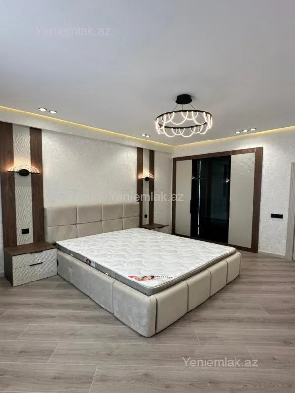 Satılır 3 otaqlı yeni tikili 90 m²