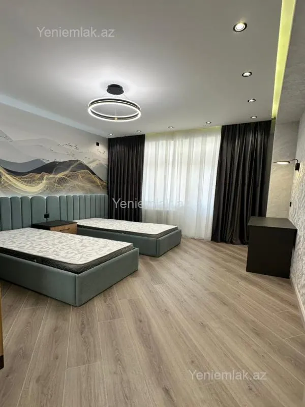 Satılır 3 otaqlı yeni tikili 90 m²