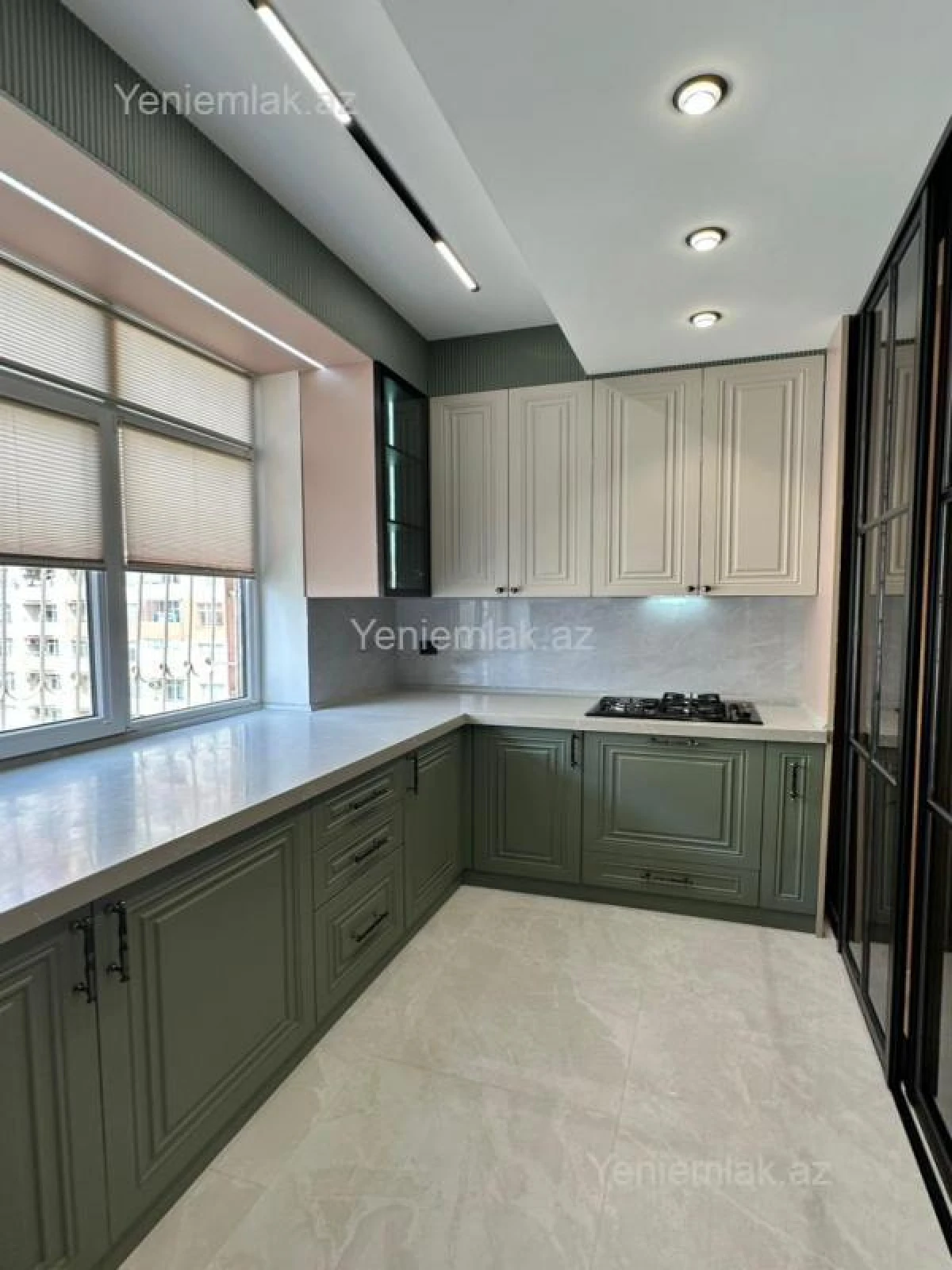 Satılır 3 otaqlı yeni tikili 90 m²