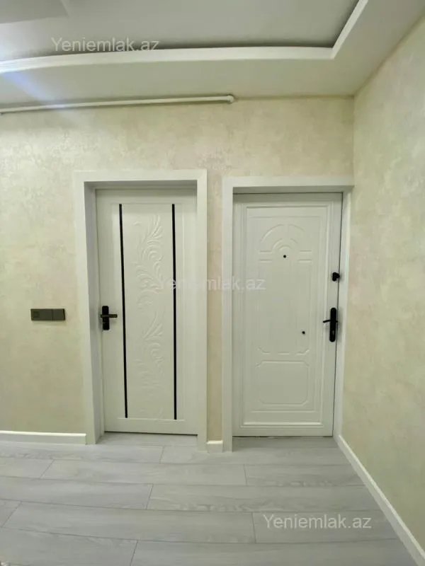 Satılır 2 otaqlı köhnə tikili 60 m²