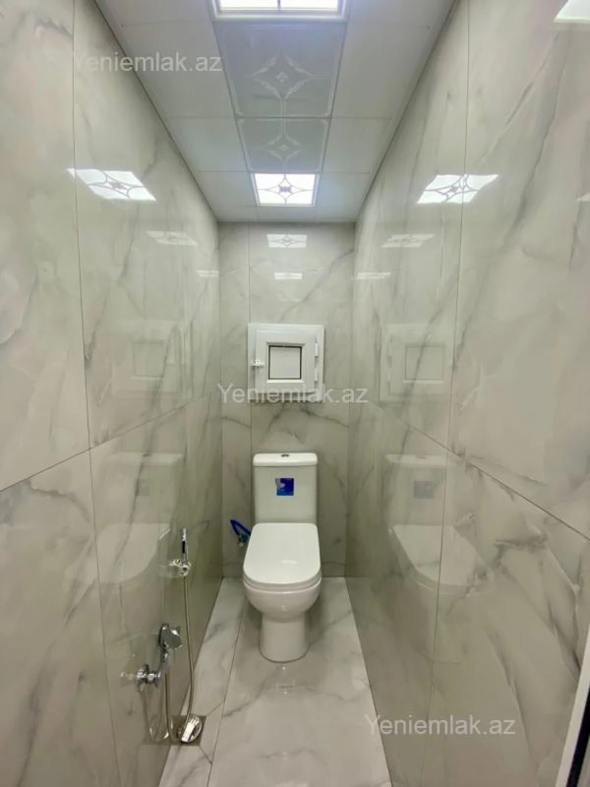 Satılır 2 otaqlı köhnə tikili 60 m²