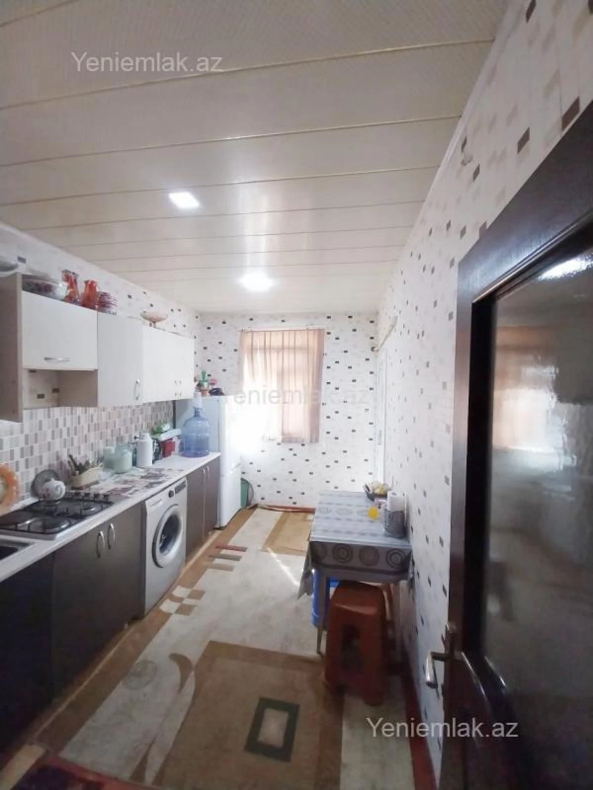 Satılır 4 otaqlı köhnə tikili 84 m²