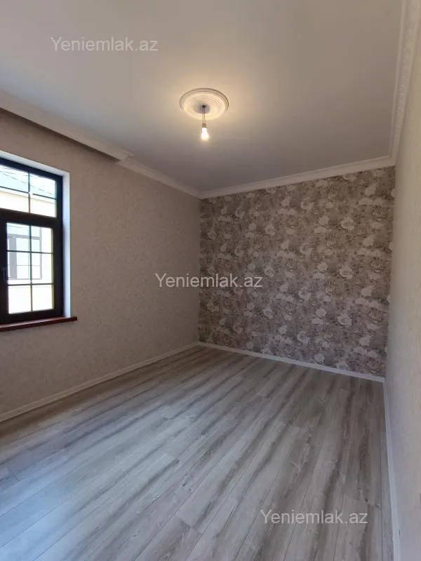 Satılır 4 otaqlı həyət evi 100 m²