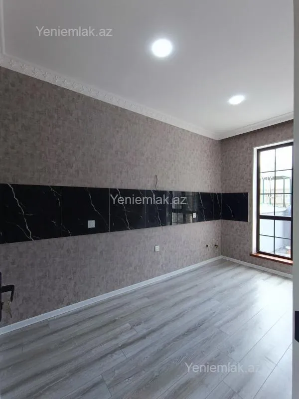 Satılır 4 otaqlı həyət evi 100 m²