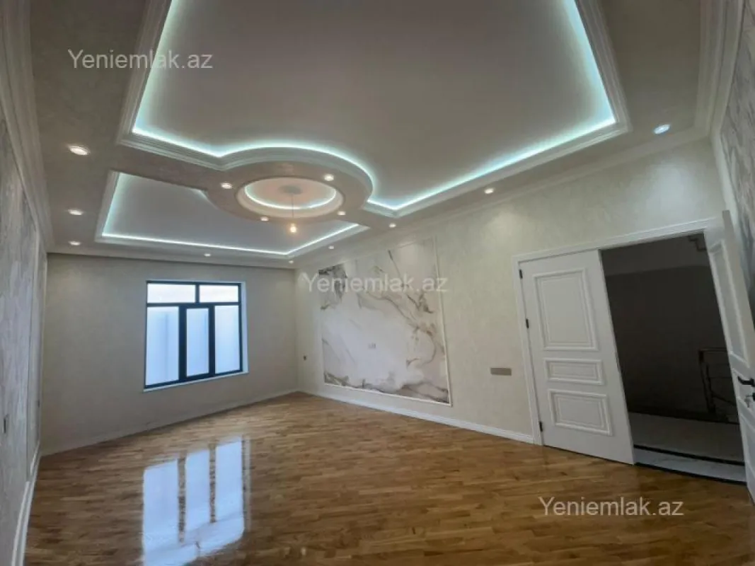 Satılır 6 otaqlı həyət evi 336 m²