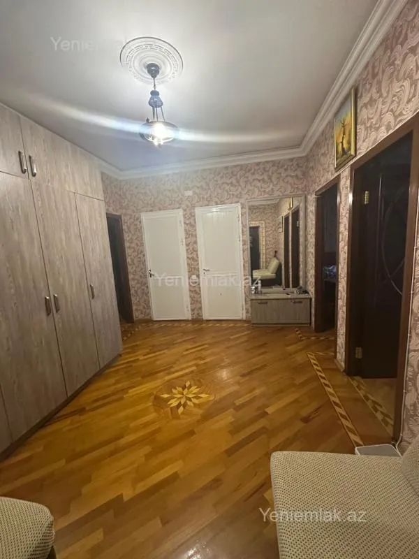 Satılır 2 otaqlı yeni tikili 90 m²