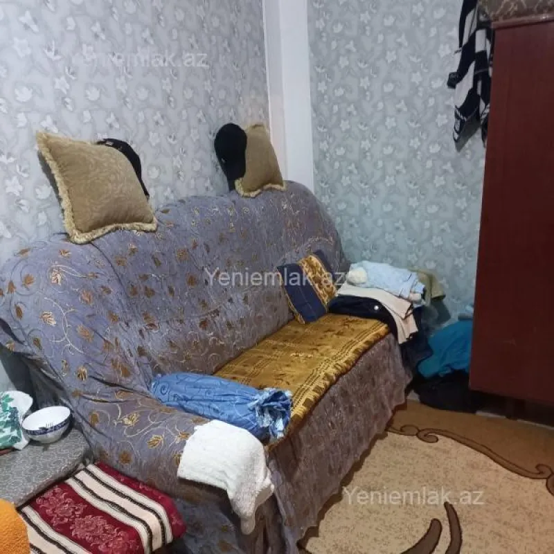 Satılır 4 otaqlı köhnə tikili 95 m²