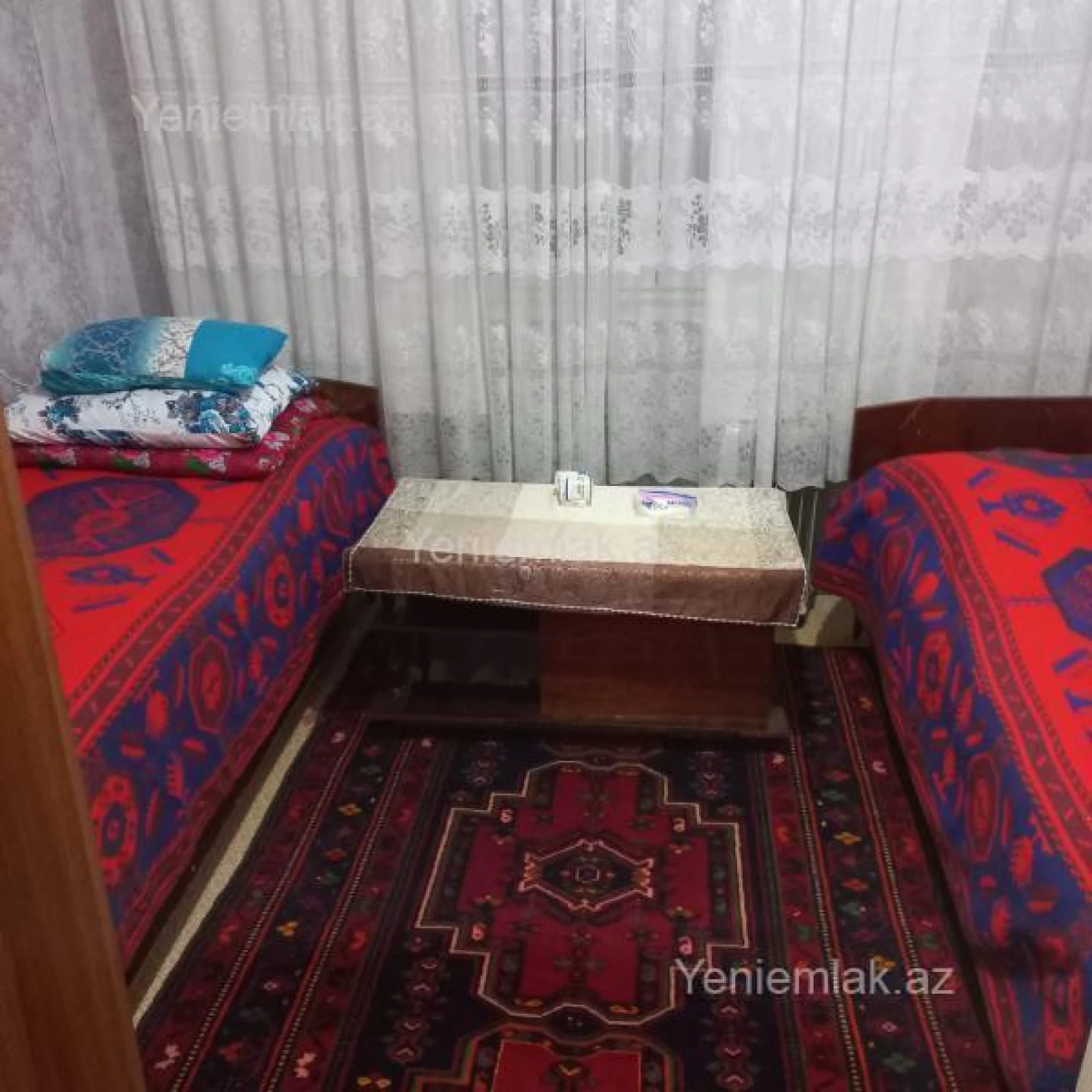 Satılır 4 otaqlı köhnə tikili 95 m²