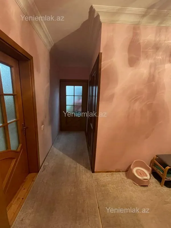 Satılır 3 otaqlı köhnə tikili 75 m²
