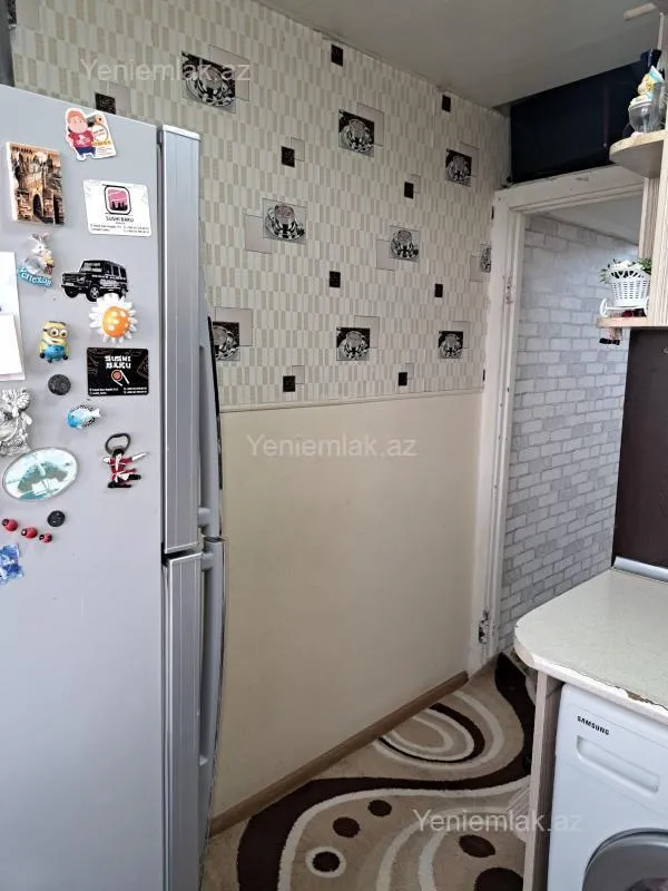 Satılır 2 otaqlı köhnə tikili 52 m²