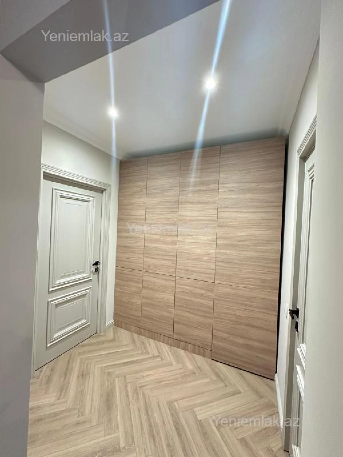 Satılır 3 otaqlı yeni tikili 103 m²