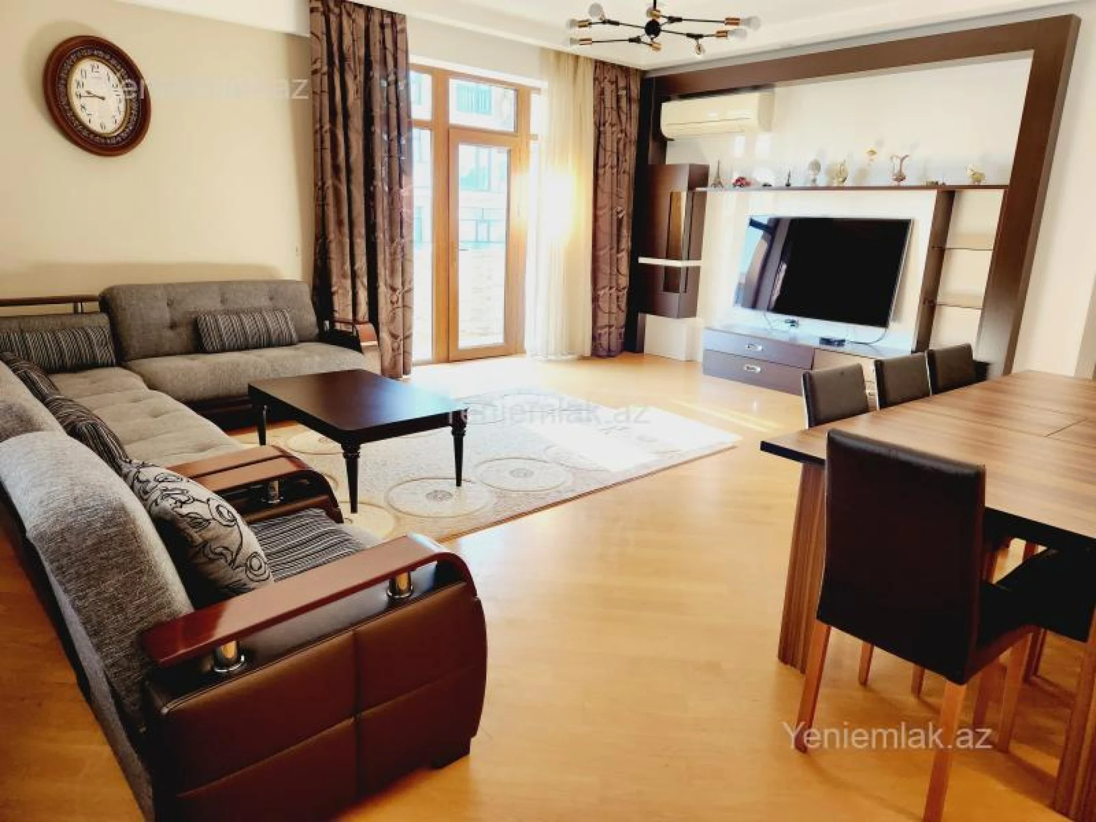 Satılır 3 otaqlı yeni tikili 130 m²
