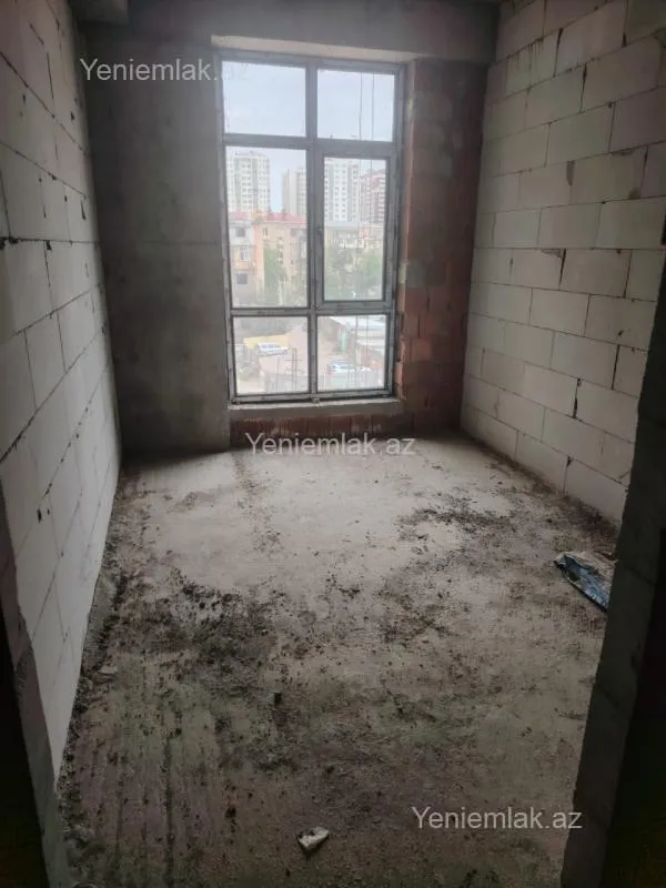 Satılır 3 otaqlı yeni tikili 86 m²