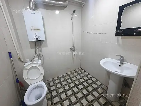 Satılır 1 otaqlı köhnə tikili 35 m²