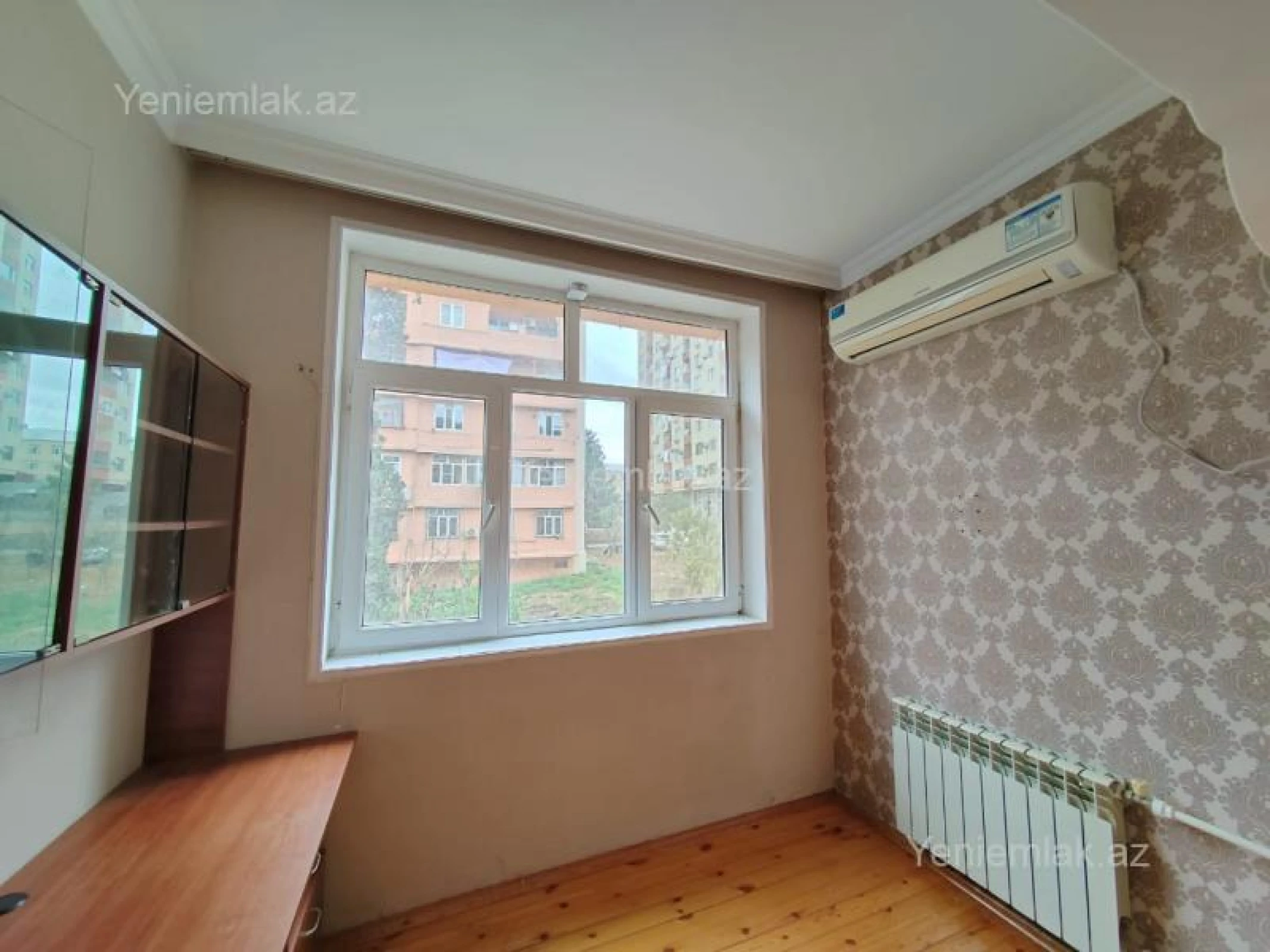Satılır 2 otaqlı köhnə tikili 50 m²