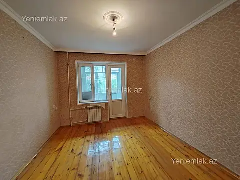 Satılır 2 otaqlı köhnə tikili 50 m²