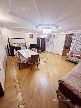 Satılır 5 otaqlı köhnə tikili 130 m² — Sumqayıt 5 otaq 130.00 m²