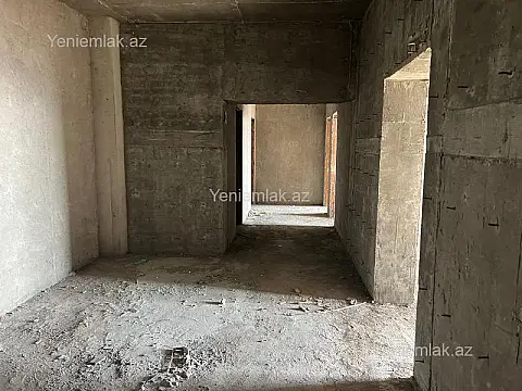 Satılır 3 otaqlı yeni tikili 125 m²
