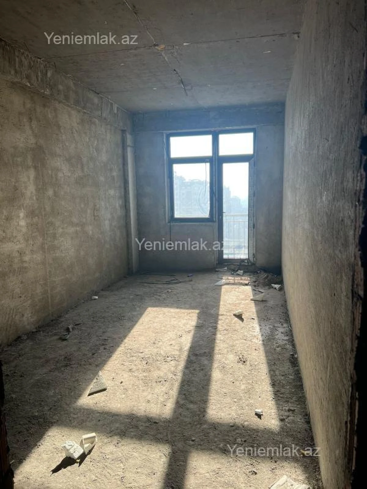 Satılır 3 otaqlı yeni tikili 125 m²