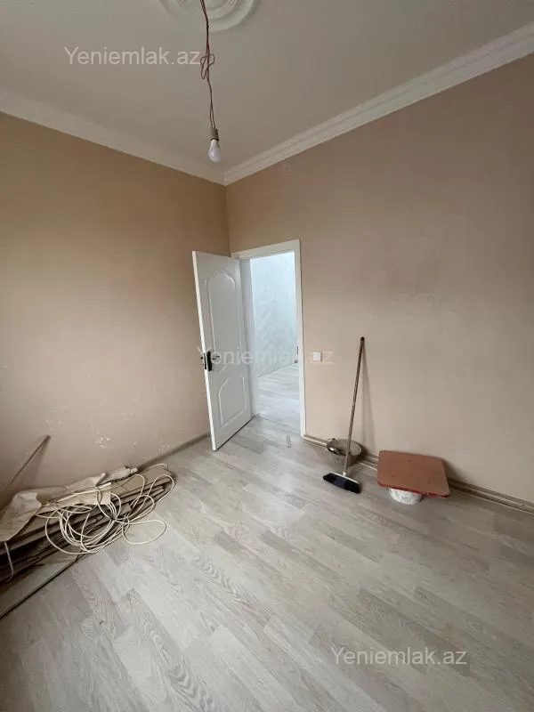 Satılır 3 otaqlı həyət evi 70 m²