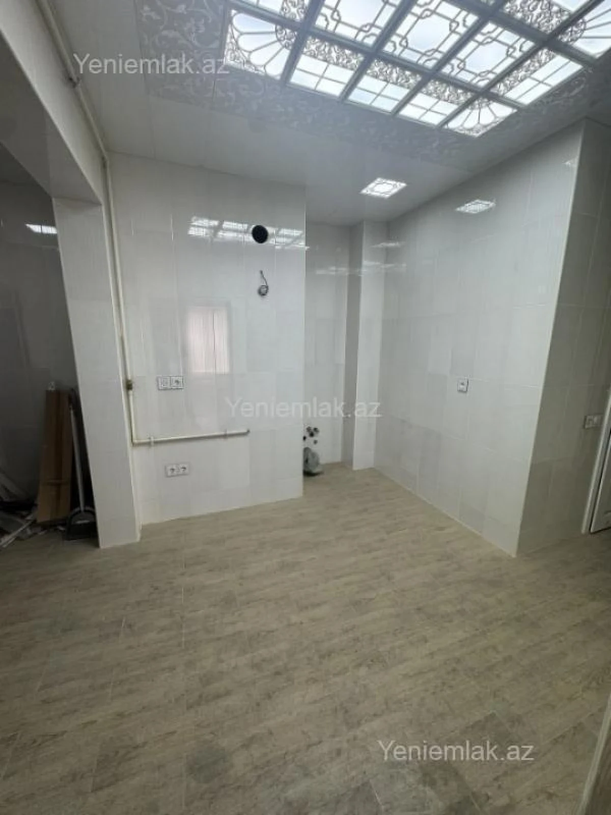 Satılır 2 otaqlı yeni tikili 68 m²