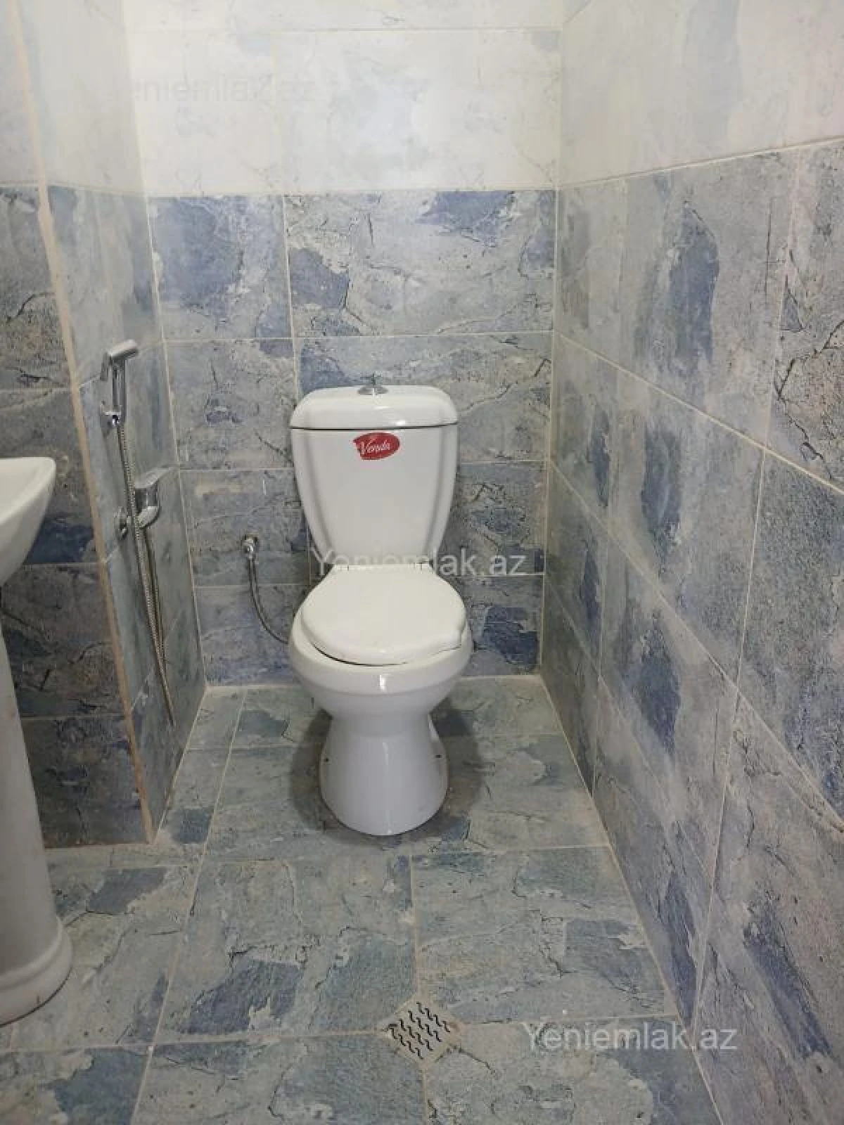 Satılır 2 otaqlı yeni tikili 95 m²