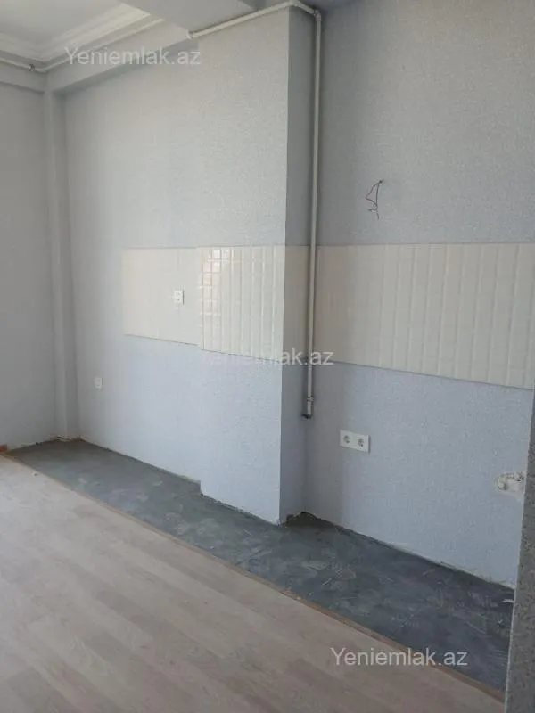 Satılır 2 otaqlı yeni tikili 95 m²