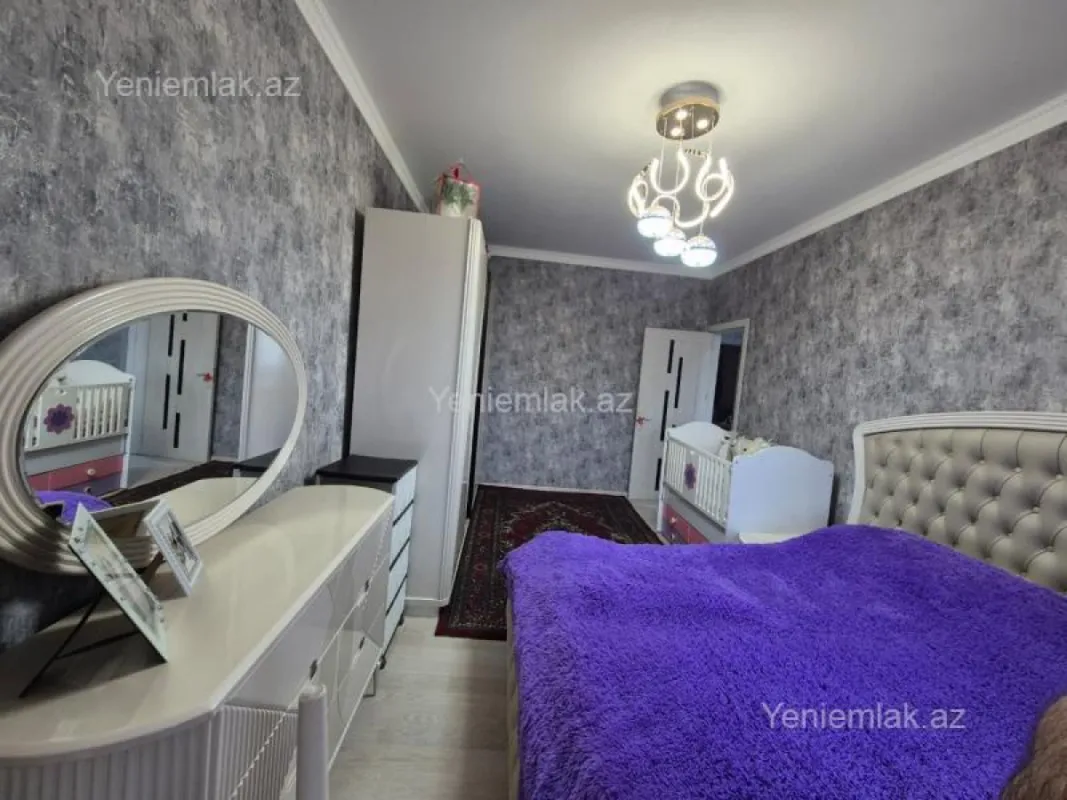 Satılır 2 otaqlı köhnə tikili 65 m²