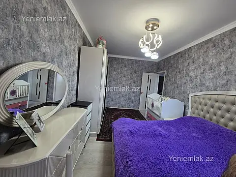 Satılır 2 otaqlı köhnə tikili 65 m²