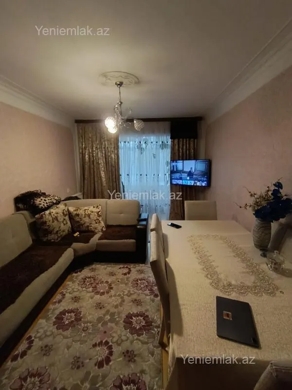 Satılır 2 otaqlı köhnə tikili 48 m²