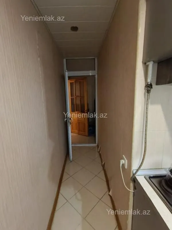 Satılır 2 otaqlı köhnə tikili 48 m²