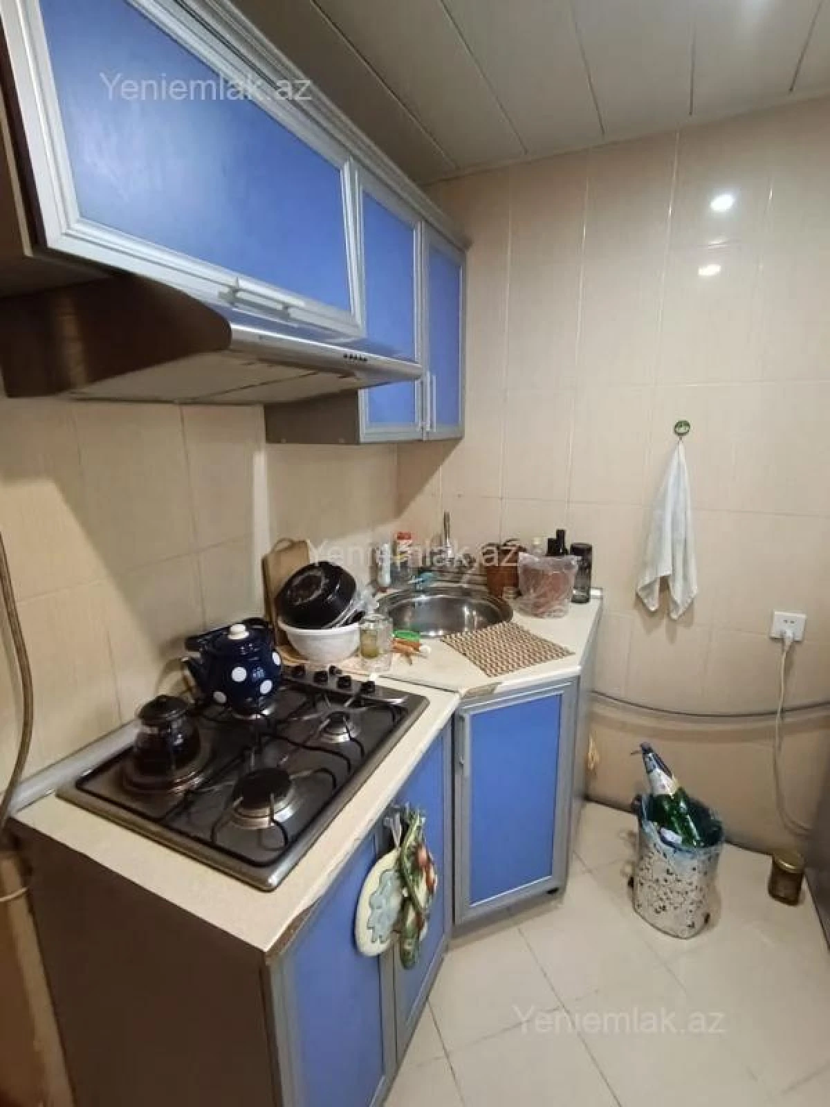 Satılır 2 otaqlı köhnə tikili 48 m²