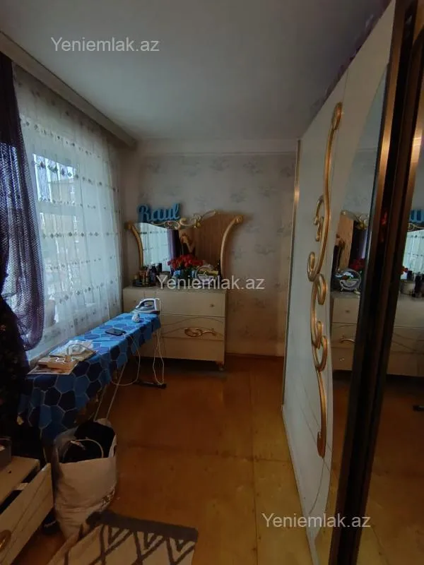 Satılır 2 otaqlı köhnə tikili 48 m²