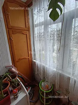 Satılır 2 otaqlı köhnə tikili 48 m²