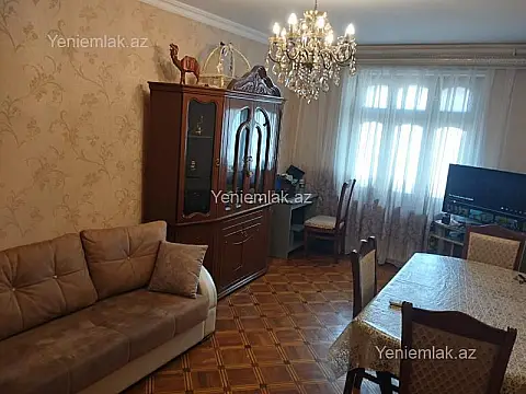 Satılır 3 otaqlı köhnə tikili 90 m² — Bakı, Nizami 3 otaq 90.00 m²