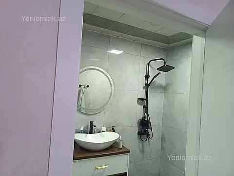 Satılır 2 otaqlı yeni tikili 83 m²