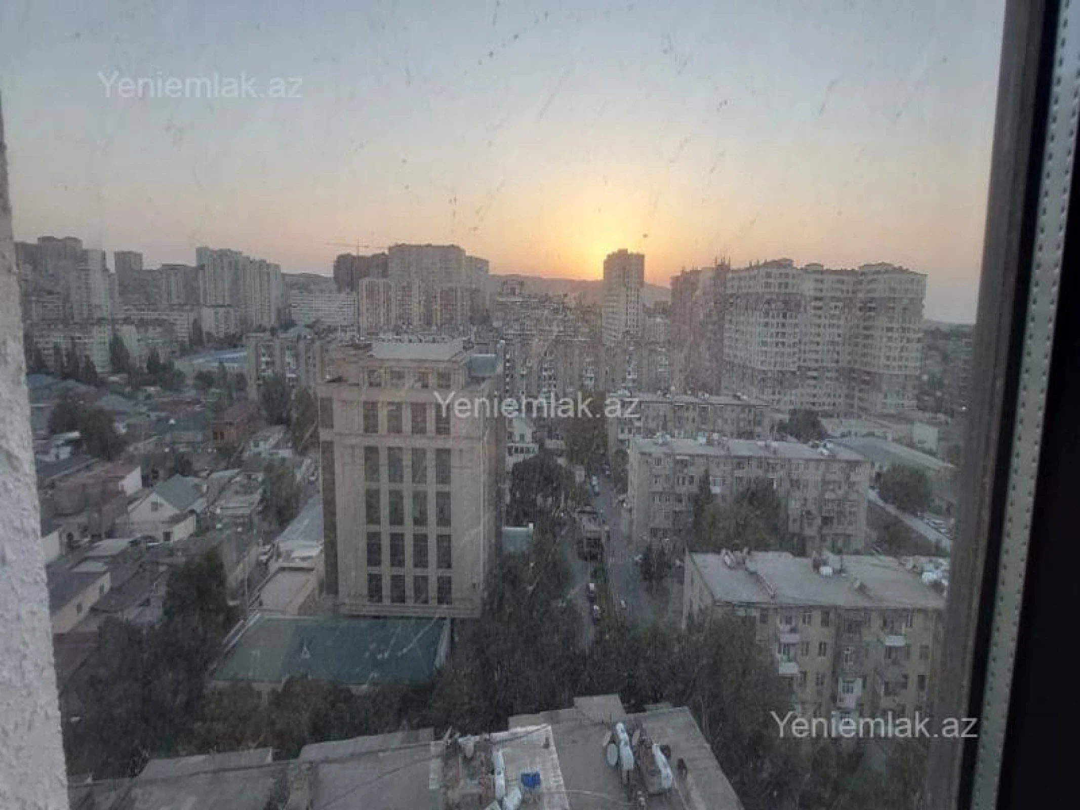 Satılır 3 otaqlı yeni tikili 120 m²