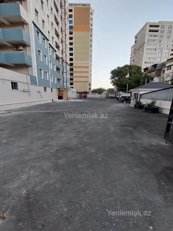 Satılır 3 otaqlı yeni tikili 120 m²