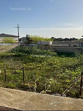Satılır 5 otaqlı həyət evi 240 m²