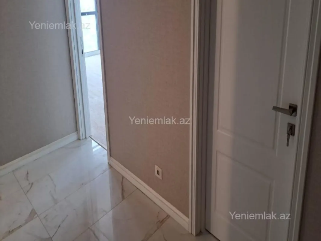 Satılır 4 otaqlı yeni tikili 122 m²