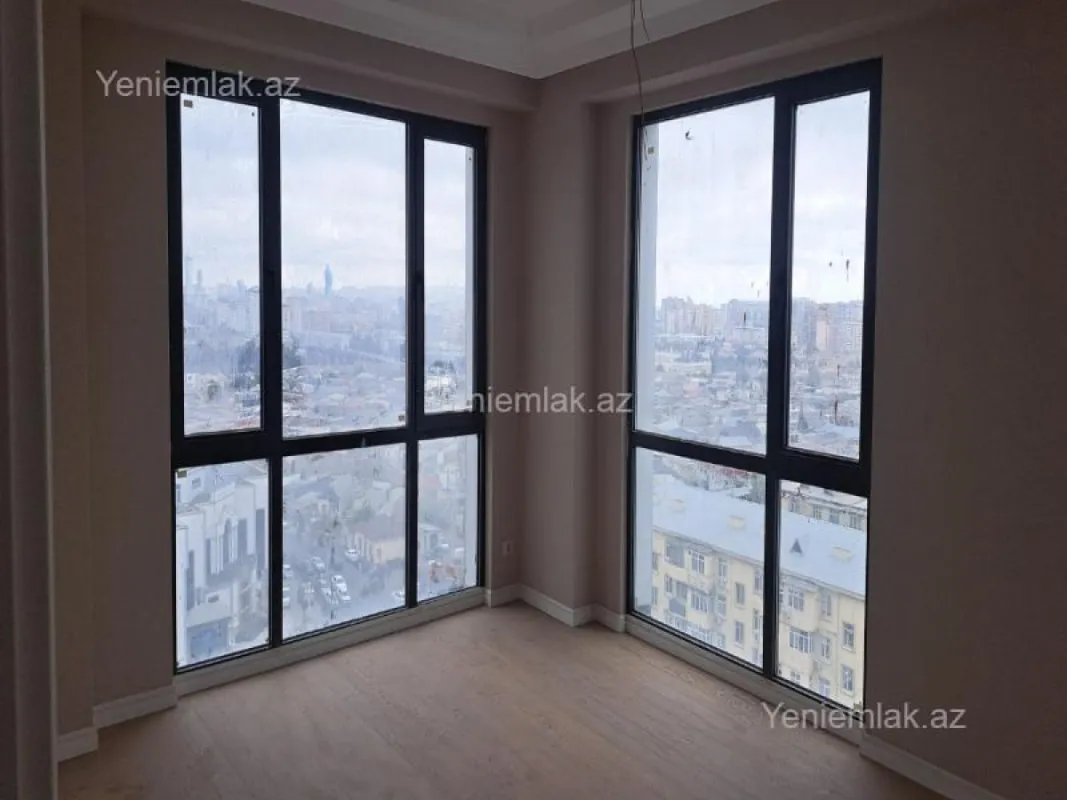 Satılır 4 otaqlı yeni tikili 122 m²