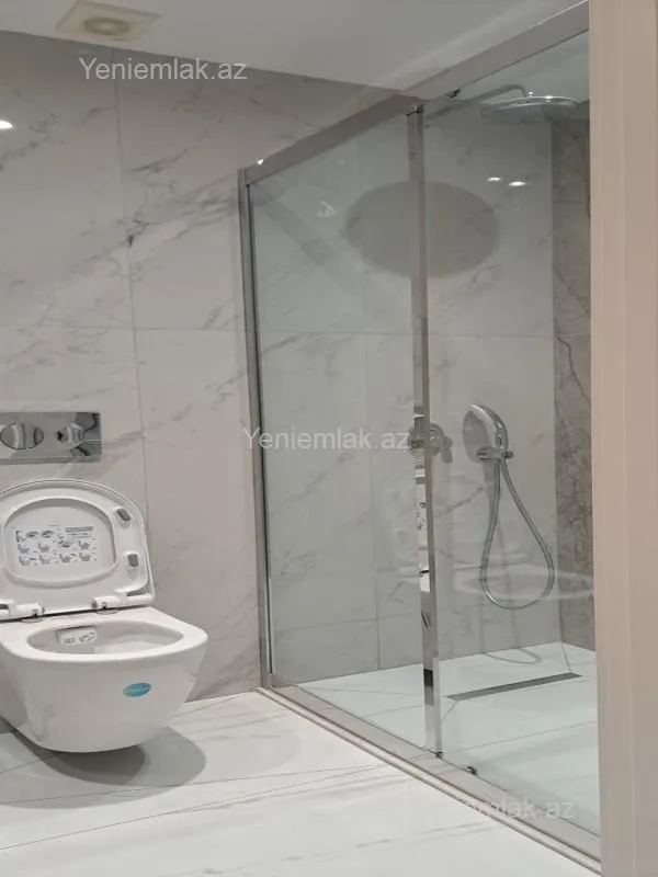 Satılır 4 otaqlı yeni tikili 122 m²