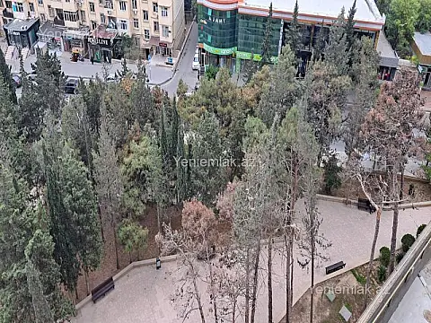 Satılır 4 otaqlı yeni tikili 122 m²