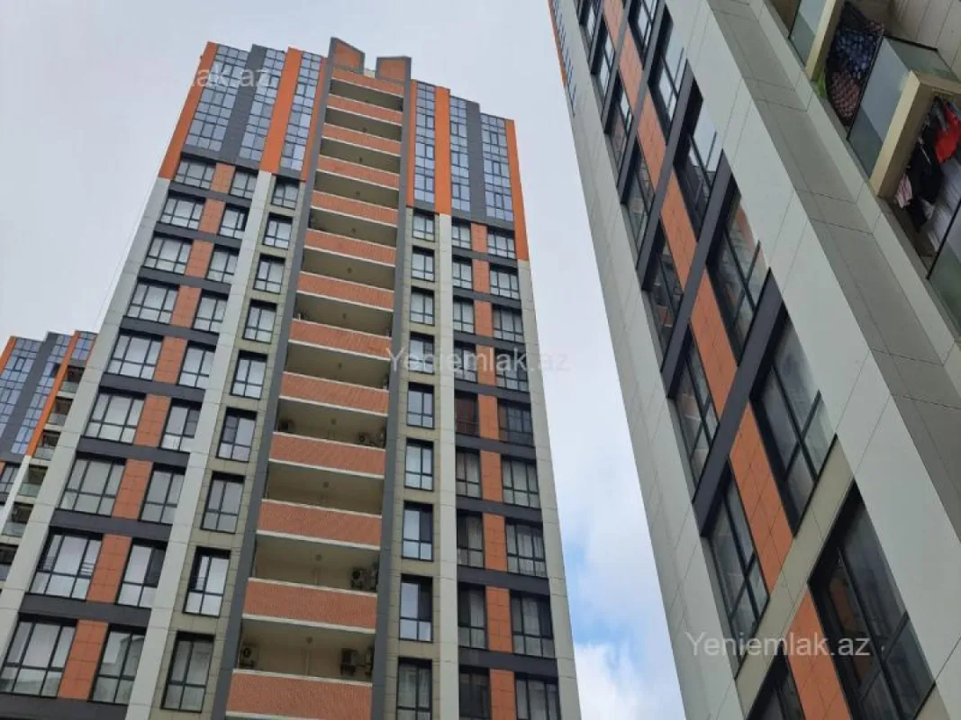 Satılır 4 otaqlı yeni tikili 122 m²