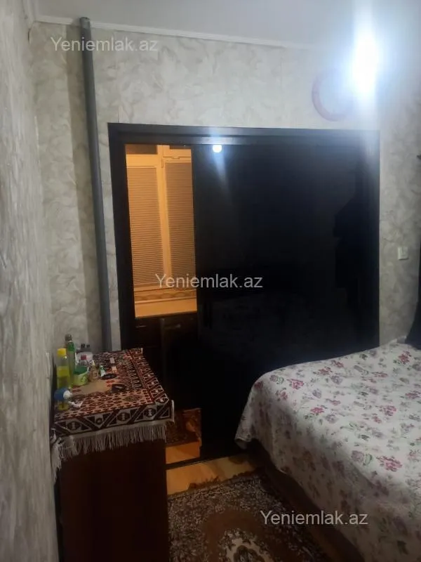 Satılır 2 otaqlı köhnə tikili 40 m²