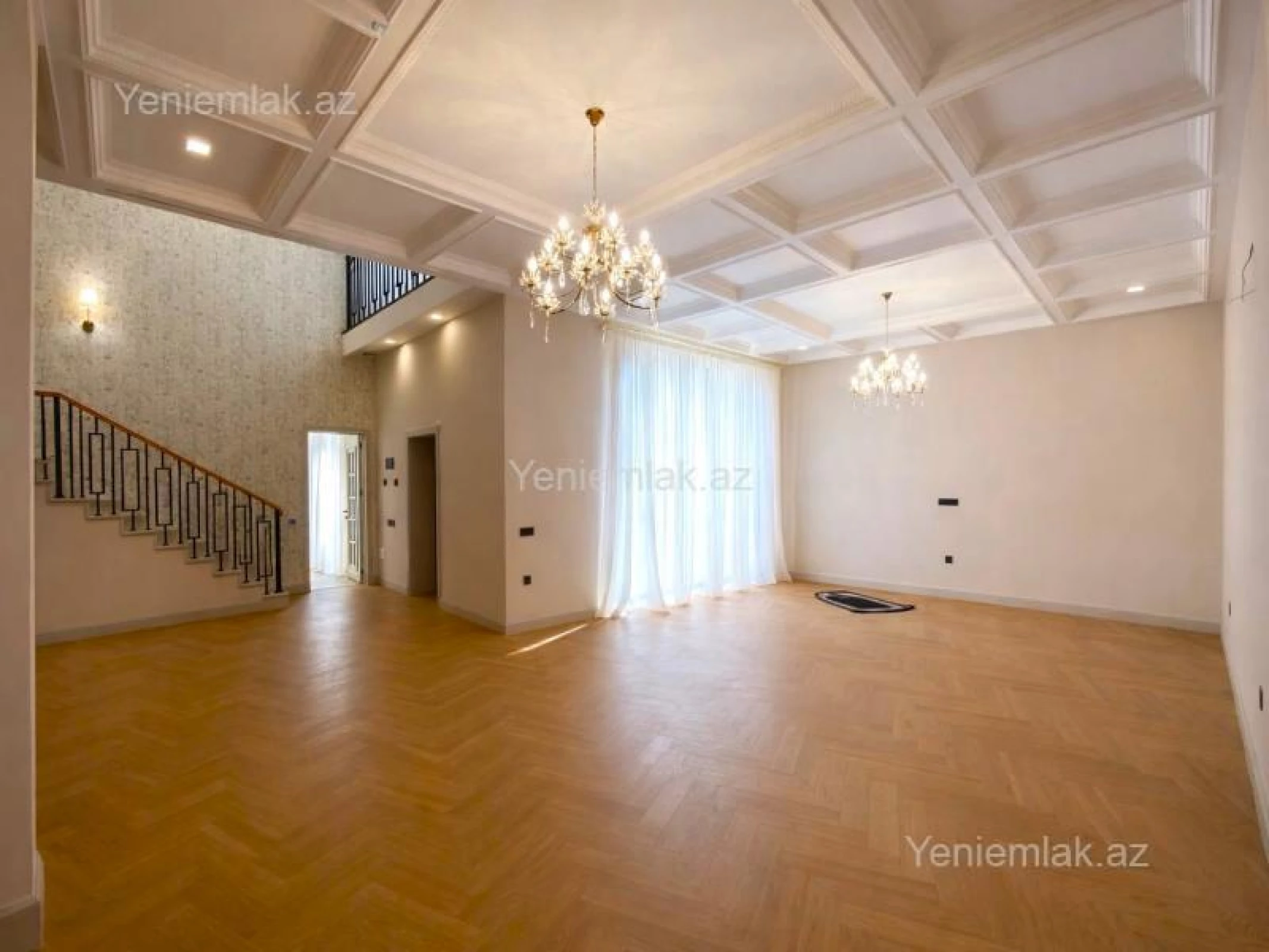 Satılır 5 otaqlı həyət evi 190 m²