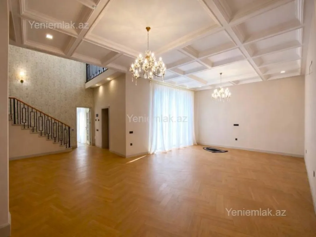 Satılır 5 otaqlı həyət evi 190 m²