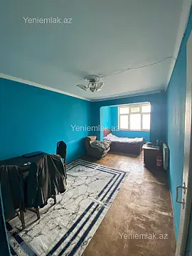 Satılır 2 otaqlı köhnə tikili 60 m²