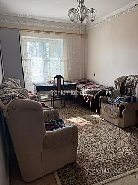Satılır 3 otaqlı köhnə tikili 80 m²