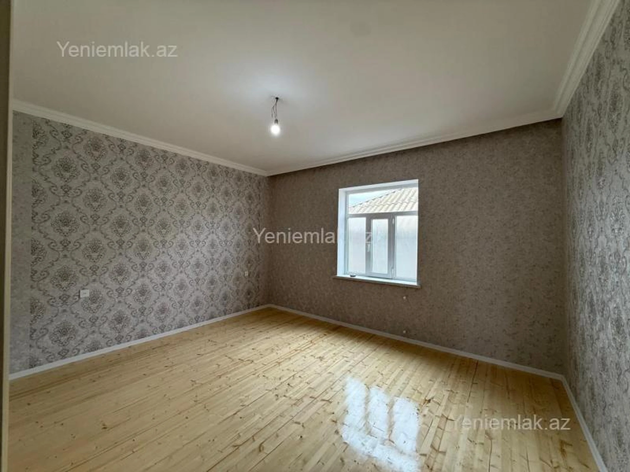 Satılır 4 otaqlı həyət evi 120 m²